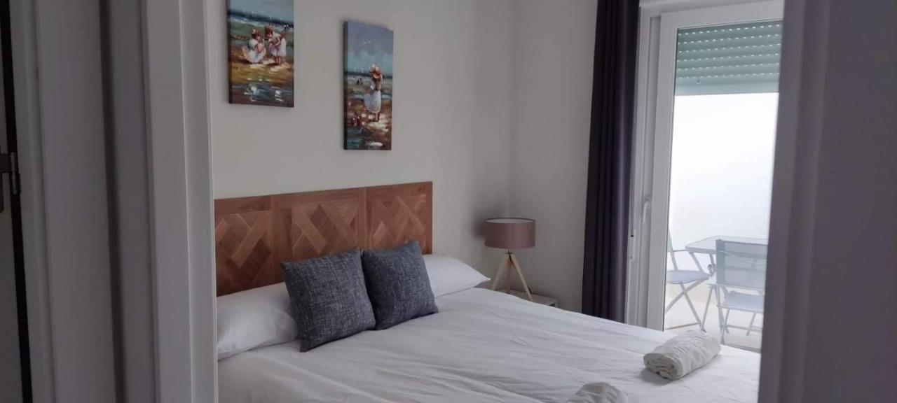 Guesting Hospital Apartment Cadiz Bagian luar foto